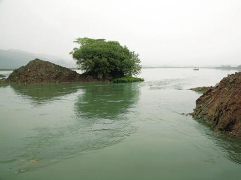 改善太湖湖水水質(zhì)，盡可能減少灰霾的污染