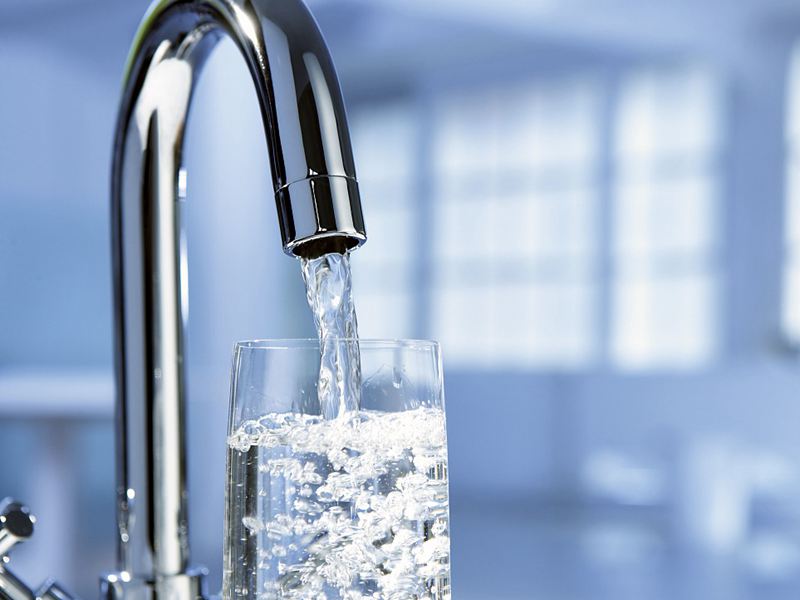 純水處理設備告訴你如何健康喝早起首先杯水？